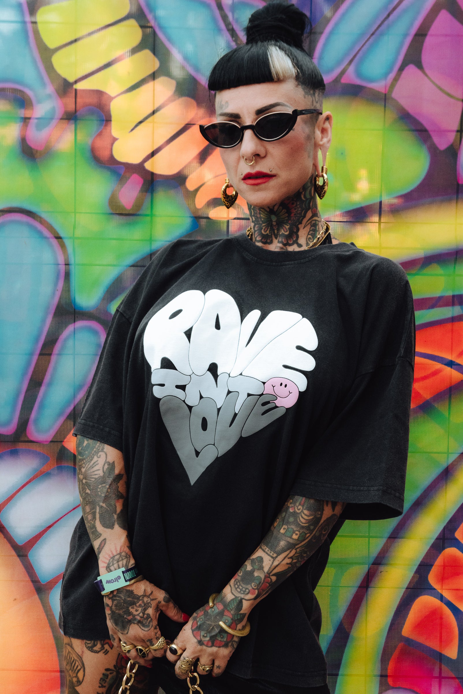 T-Shirt – Smiley Heart